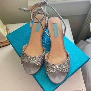 Betsey Johnson Elora wedge heels